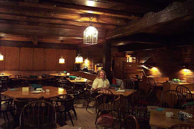 The ambience of the Palais Keller in the cellar of the Hotel Bayerischer Hof.